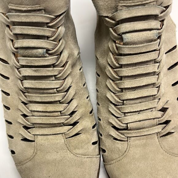 Sam Edelmann Beige Slip-On Suede Braided Booties with Buckles- Size 6.5 - Picture 10 of 16